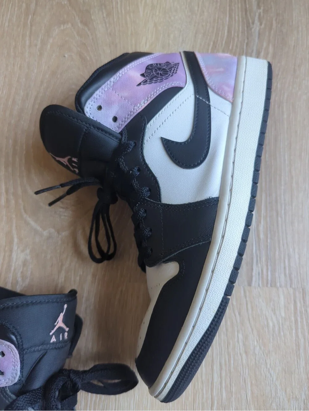 Jordan air mid